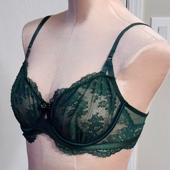 Victoria's secret Designer Collection Emerald Green Bra - Picture 4 of 7